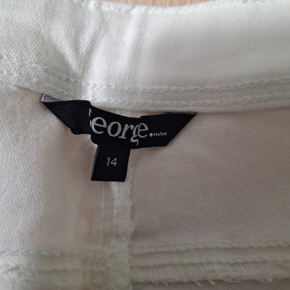 Cropped White Capris George Size 14 Jean Style Zippered Slim Fit Stretchy - Picture 10 of 14